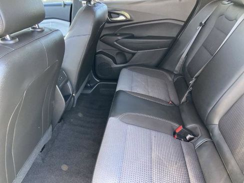 Used 2025 Chevrolet Trax LT w/ Driver Confidence Package image 20