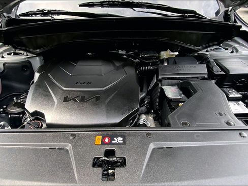 Used 2025 Kia Telluride EX X-Line AWD/4WD image 11