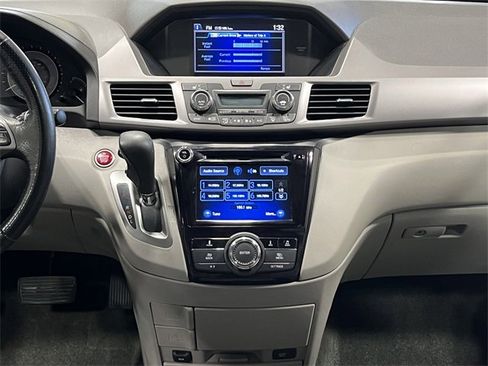 Used 2015 Honda Odyssey EX-L image 16
