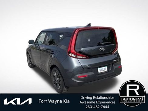 Used 2020 Kia Soul EX FWD image 3