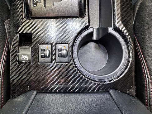 Certified 2024 Toyota 4Runner TRD Off-Road Premium image 36