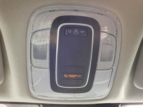 Certified 2023 Hyundai Elantra SE image 23