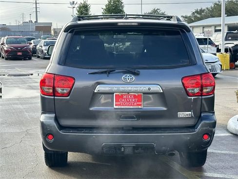 Used 2016 Toyota Sequoia Platinum image 6