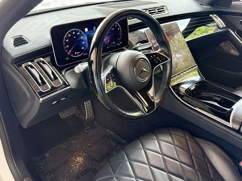 Used 2021 Mercedes-Benz S 580 4MATIC Sedan image 9
