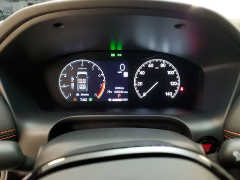 Certified 2025 Honda HR-V Sport image 13