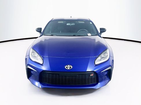 Used 2023 Toyota GR86 Premium RWD image 2
