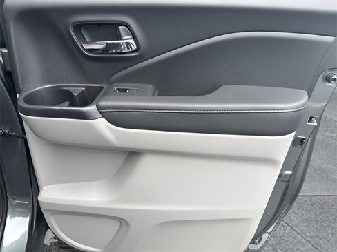 Used 2019 Honda Ridgeline RTL image 40