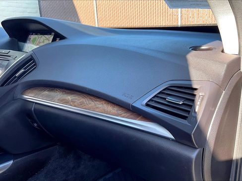 Used 2017 Acura MDX SH-AWD w/ Advance Package image 16