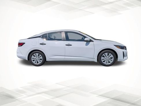 Certified 2025 Nissan Sentra S image 3