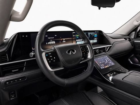 Used 2025 INFINITI QX80 Sensory AWD/4WD image 19