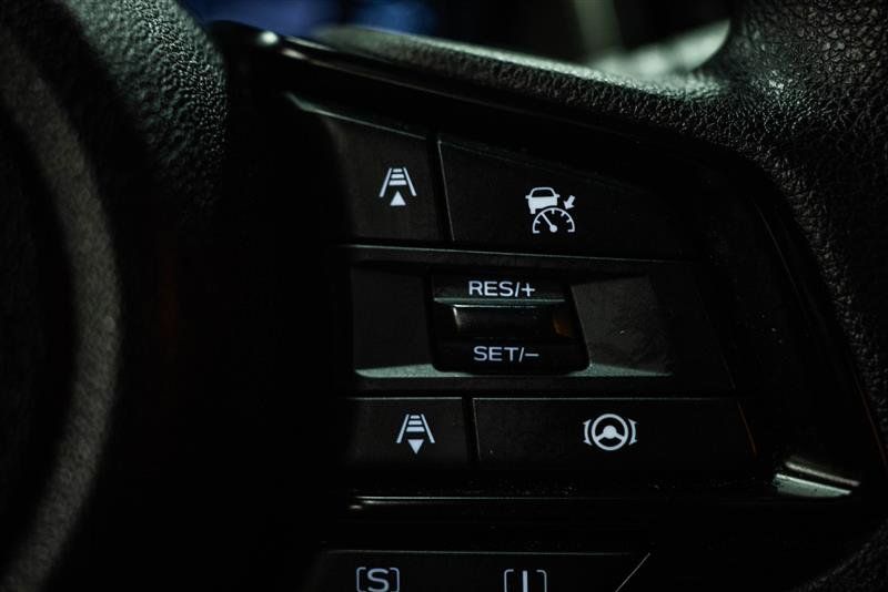 Used 2025 Subaru Crosstrek 2.5i Premium AWD/4WD image 18