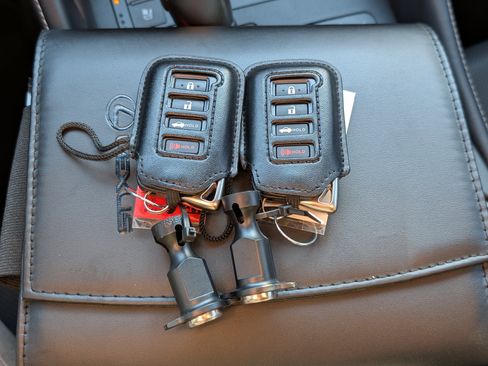 Used 2024 Lexus RC 350 F Sport image 37