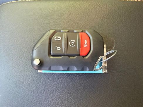 New 2025 Jeep Wrangler Unlimited Sahara image 34