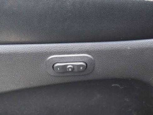 Used 2016 Jeep Grand Cherokee Limited w/ Luxury Group II image 18