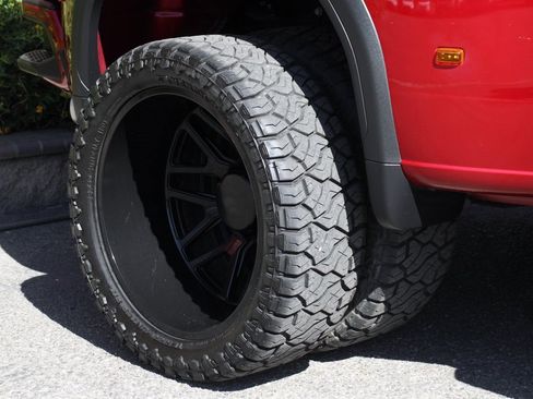 Used 2023 GMC Sierra 3500 Denali w/ Denali Ultimate Package image 48