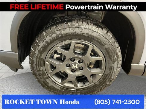 New 2025 Honda Pilot TrailSport image 12