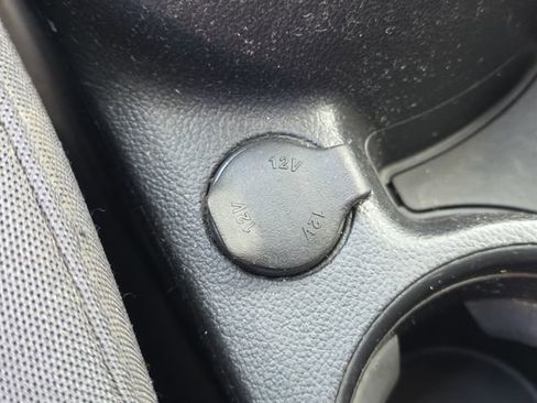 Used 2014 Chevrolet Cruze LS image 22