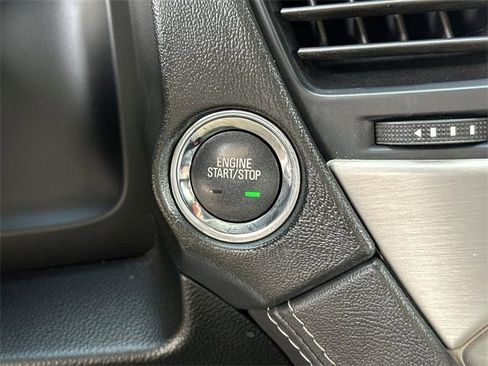 Used 2020 GMC Yukon XL Denali w/ Denali Ultimate Package image 16