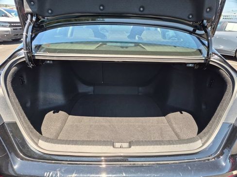 Used 2025 Honda Accord SE image 28