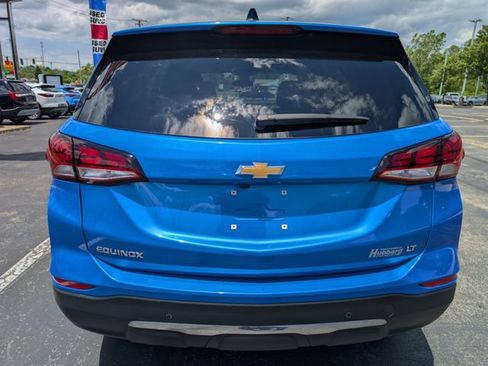 Used 2024 Chevrolet Equinox LT FWD image 4