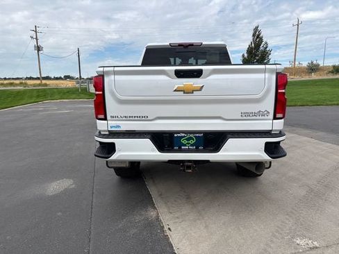 Certified 2024 Chevrolet Silverado 3500 High Country w/ High Country Premium Package AWD/4WD image 4