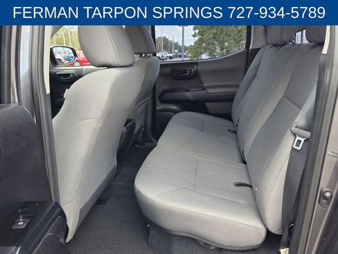 Used 2017 Toyota Tacoma SR image 13