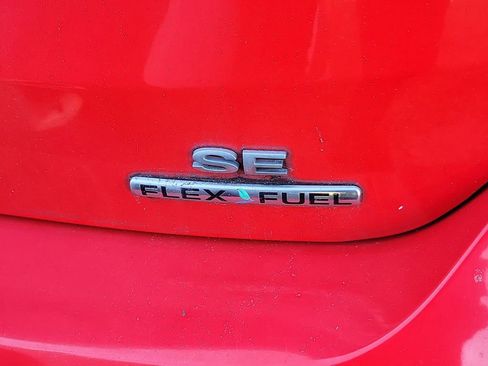 Used 2016 Ford Focus SE w/ Reverse Sensing Package image 13