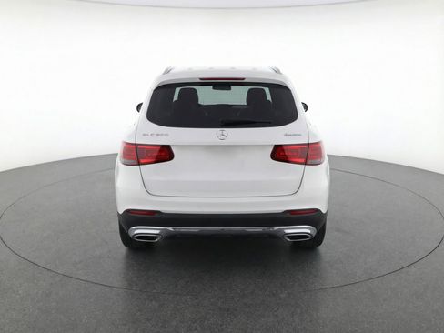 Used 2024 Mercedes-Benz GLC 300 4MATIC image 7