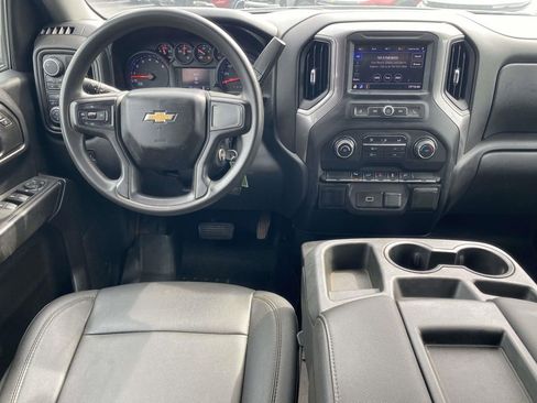 Used 2020 Chevrolet Silverado 1500 W/T w/ WT Value Package AWD/4WD image 10