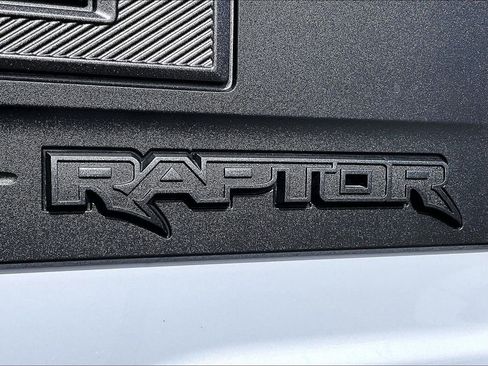 Used 2025 Ford F150 Raptor image 21