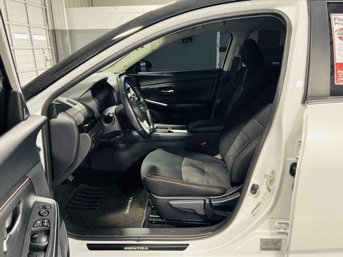 Used 2024 Nissan Sentra SR w/ Trunk Package image 20