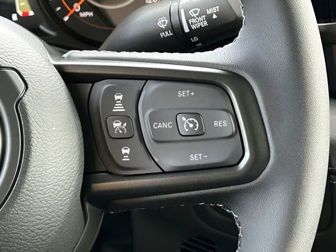 New 2025 Jeep Gladiator Mojave w/ Steel Bumper Group image 16