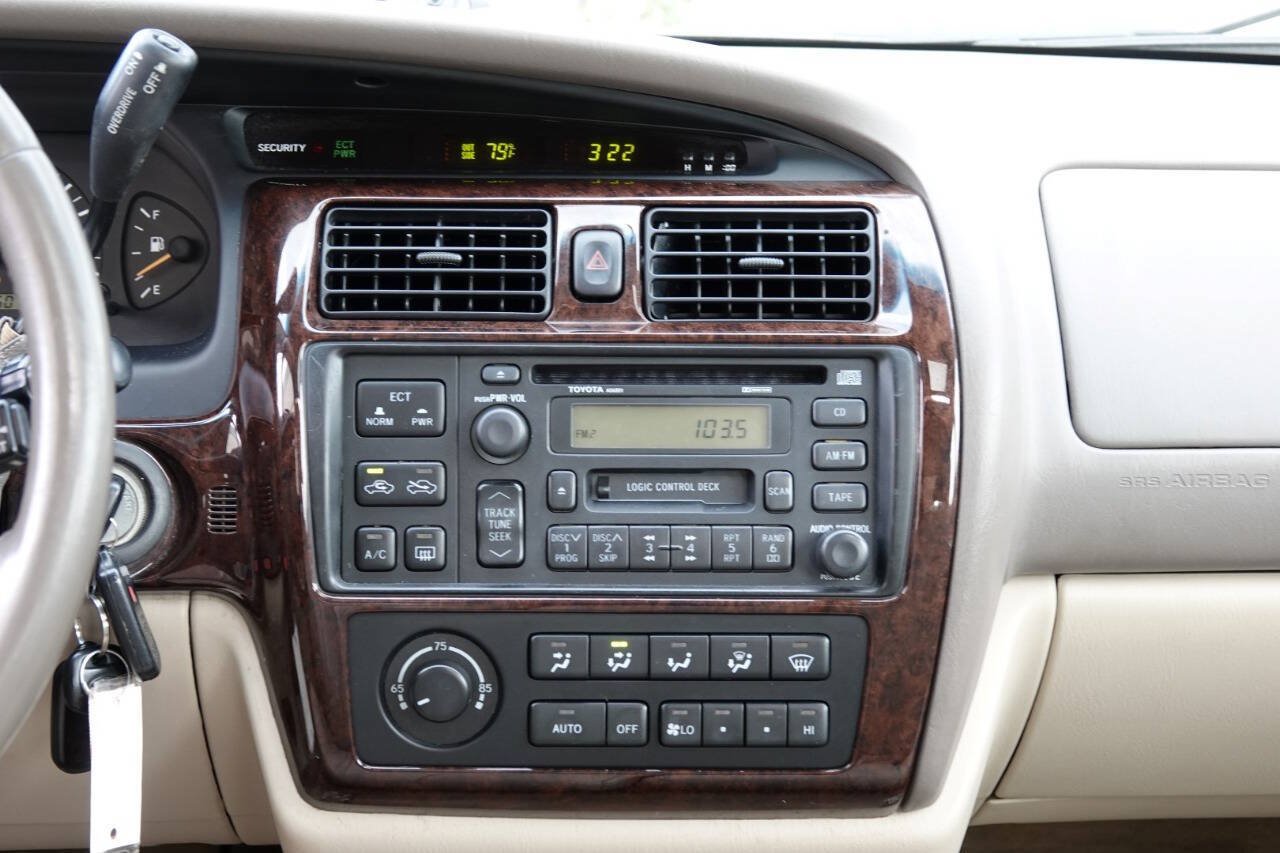 Used 1999 Toyota Avalon XLS FWD image 74
