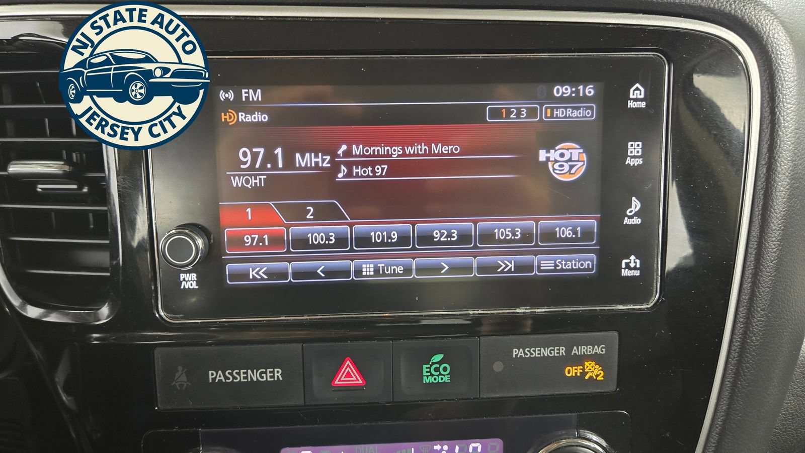 Used 2018 Mitsubishi Outlander SEL AWD/4WD image 15