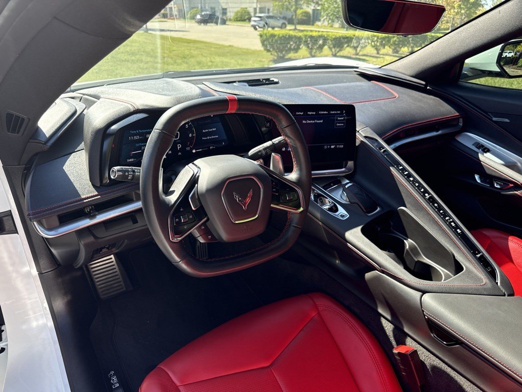 Used 2022 Chevrolet Corvette Stingray Convertible w/ 1LT RWD image 19