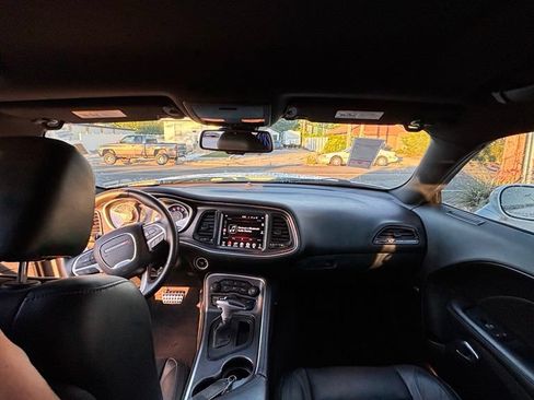 Used 2015 Dodge Challenger R/T Plus RWD image 8