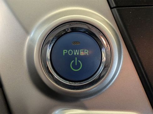 Used 2012 Toyota Prius V Two image 20