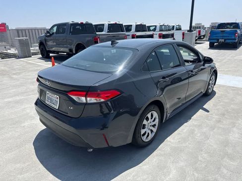 Used 2024 Toyota Corolla LE FWD image 5