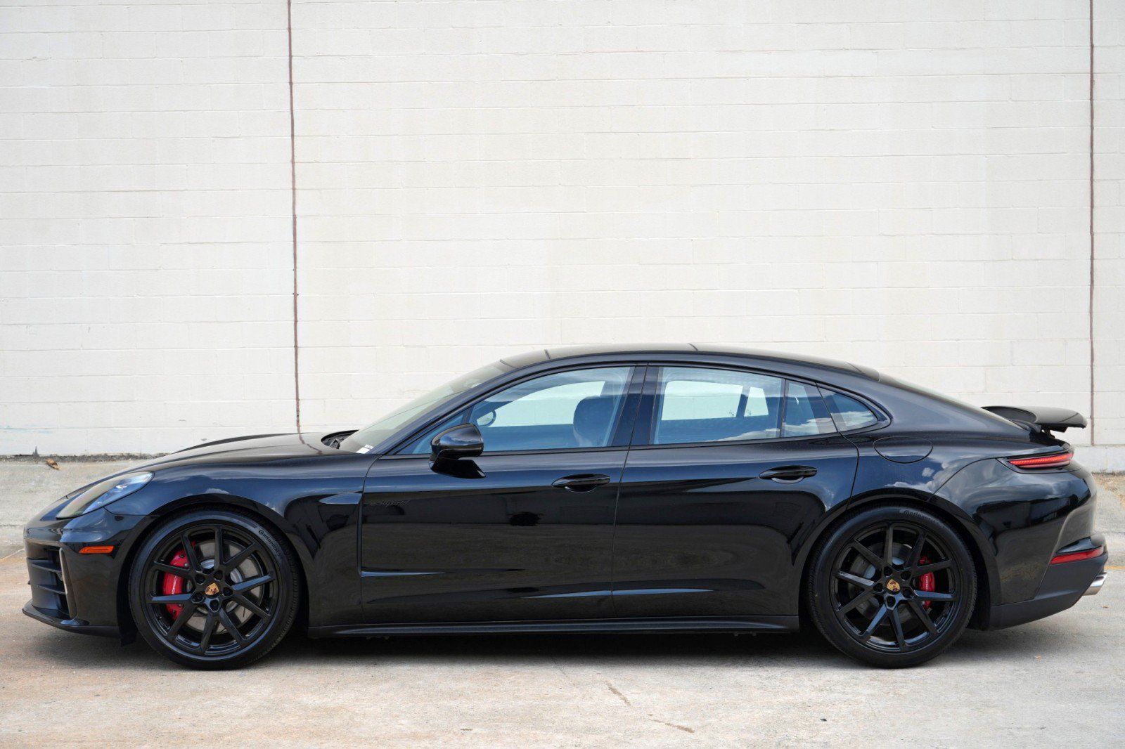 Used 2025 Porsche Panamera 4S AWD/4WD image 52