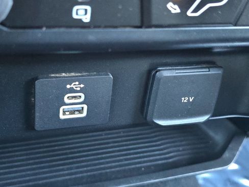 Used 2023 Ford F350 XLT w/ FX4 Off-Road Package AWD/4WD image 31