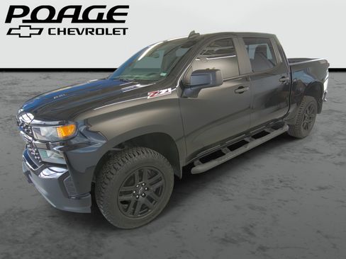 Used 2022 Chevrolet Silverado 1500 Custom Trail Boss w/ Safety Confidence Package AWD/4WD image 1