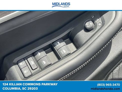 Used 2023 Jeep Grand Cherokee L Limited RWD image 19