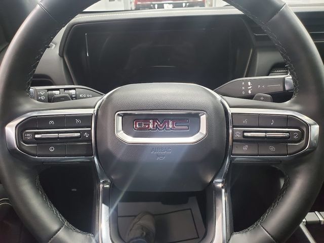 Used 2025 GMC Terrain Elevation AWD/4WD image 14