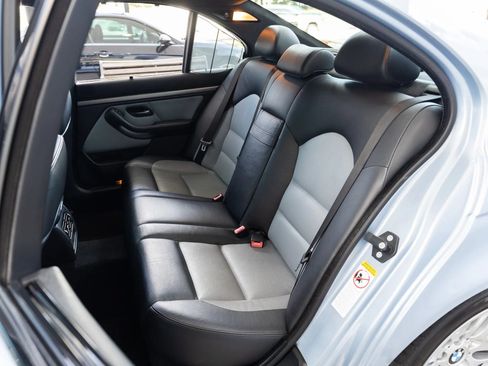 Used 2001 BMW M5 RWD image 28