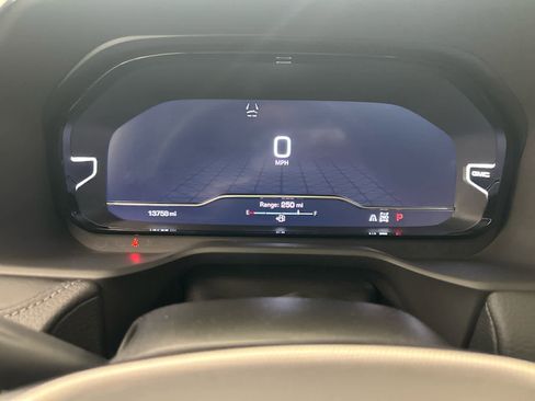 Used 2024 GMC Yukon Denali w/ LPO, Floor Liner Package image 32