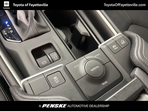 Certified 2025 Toyota Grand Highlander AWD Hybrid image 36