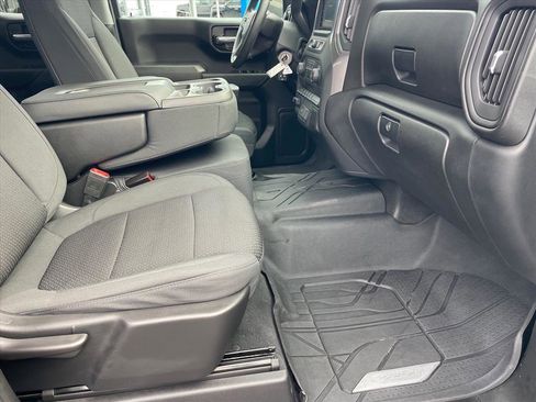 Used 2020 Chevrolet Silverado 1500 Custom Trail Boss w/ Custom Convenience Package image 26