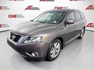 Used 2016 Nissan Pathfinder Platinum video 3