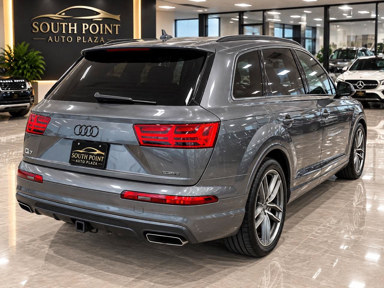 Used 2018 Audi Q7 3.0T Prestige w/ Prestige Package AWD/4WD image 8