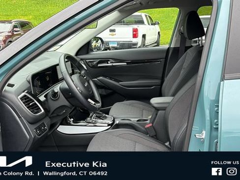 Certified 2026 Kia Seltos S AWD/4WD image 9